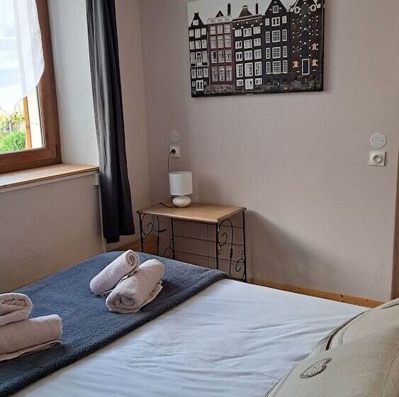 فندق فئة نجمة واحدة Auberge Les 2 Moucherolles