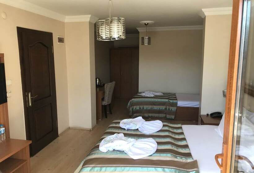 簡易ホテル Emin Butik Otel Amasra