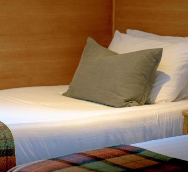 Хостел Firth Hotel & Restaurant