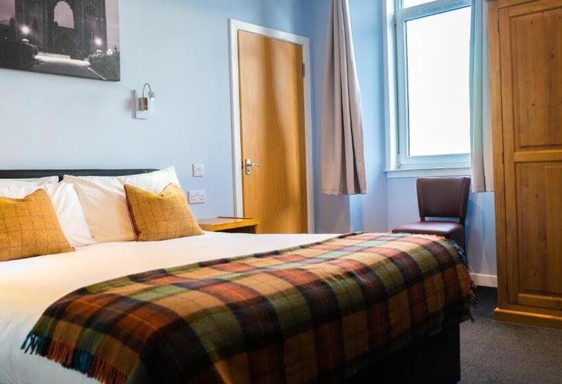 Хостел Firth Hotel & Restaurant