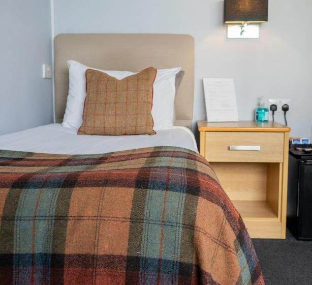 Хостел Firth Hotel & Restaurant