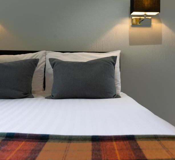 Хостел Firth Hotel & Restaurant