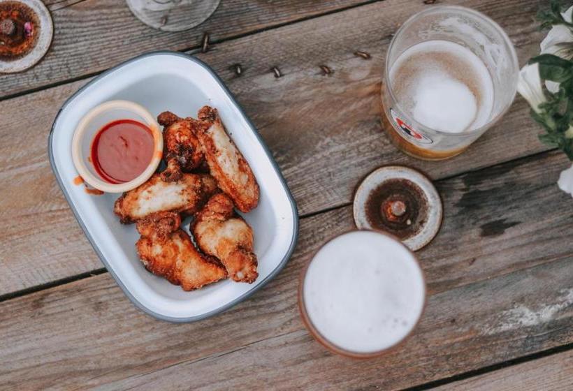 فندق فئة نجمة واحدة The Town Arms