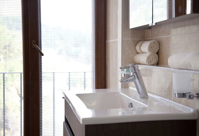 בית מלון כפרי Assos Kayalar Terrace Boutique