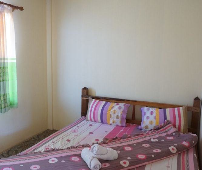 Отель Baan Himkhong