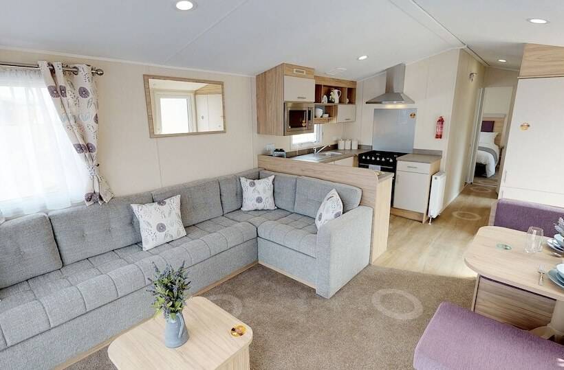 Отель Cardigan Bay Holiday Park