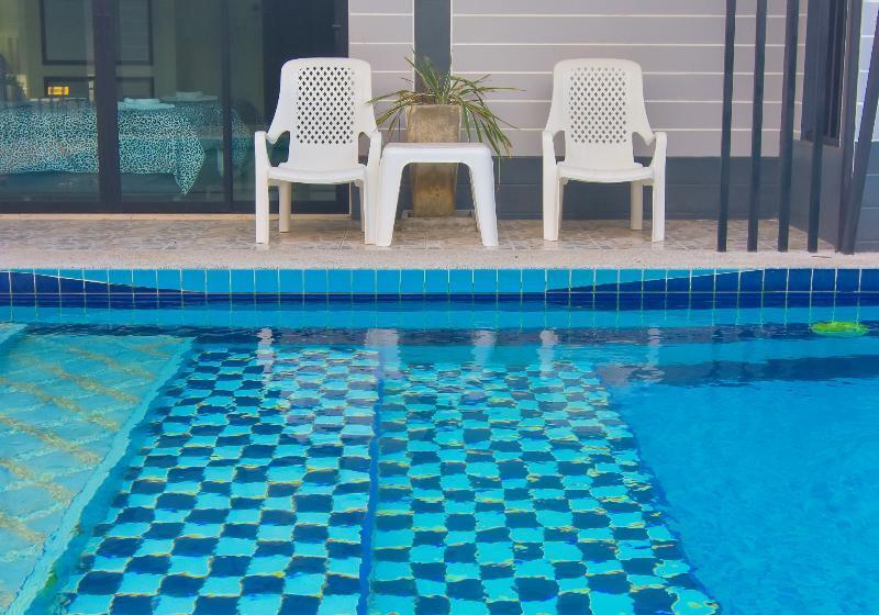 בית מלון כפרי Cordelia Resort Samroiyod