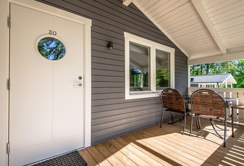 فندق Kolleviks Camping Och Stugby