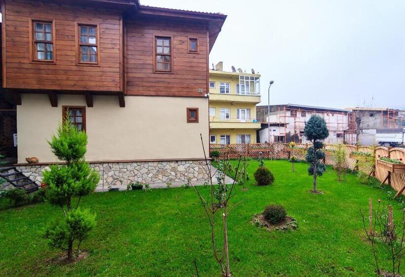 בית מלון כפרי Kum Pansiyon