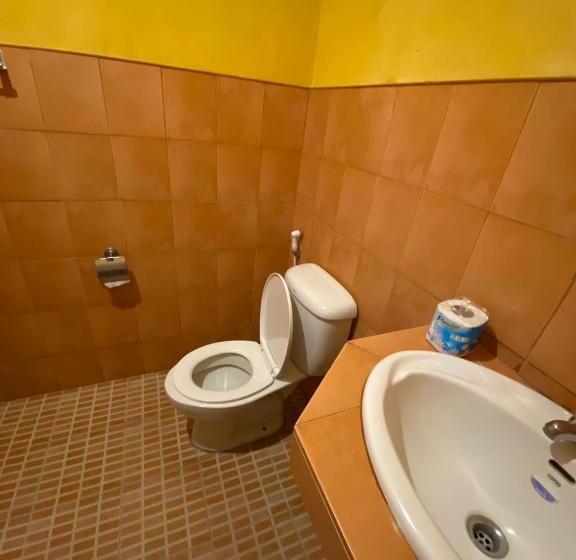 호텔 Seashell Resort Hostel Koh Tao