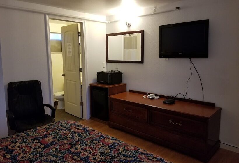 호텔 Pacific Lodge Tacoma