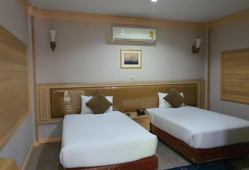 هتل Pearl Resort And