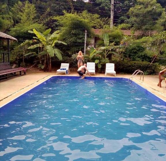 Hotel Phi Phi Sea And Hill