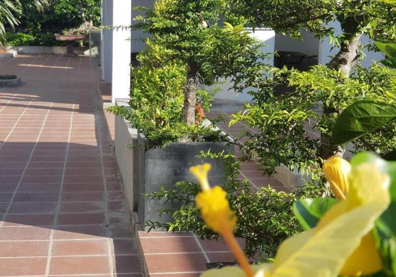 هتل Phu Cuong Beach