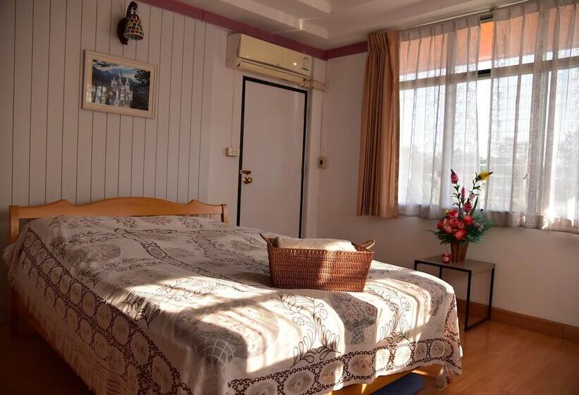 ホテル Royal Green Valley Resort