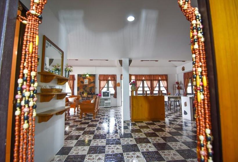 ホテル Royal Green Valley Resort