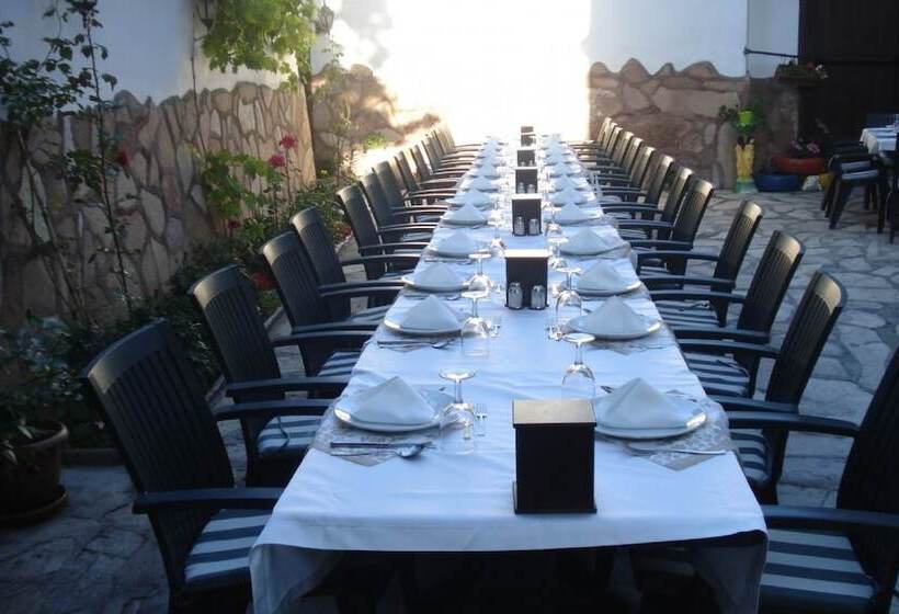 هتل Sinan Bey Konagi Special Class