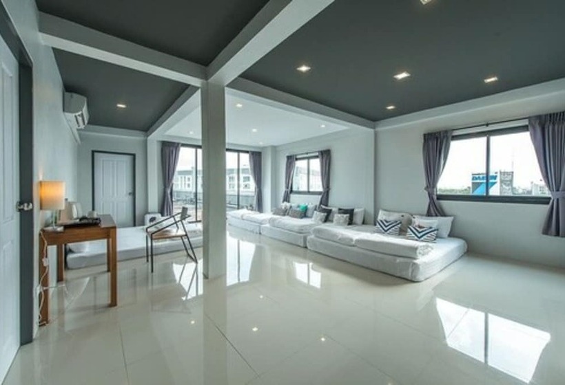 בית מלון כפרי Sleep Station