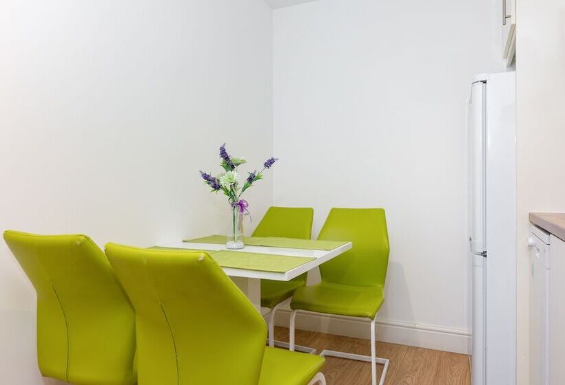 Metro Service Apartments Peterborough