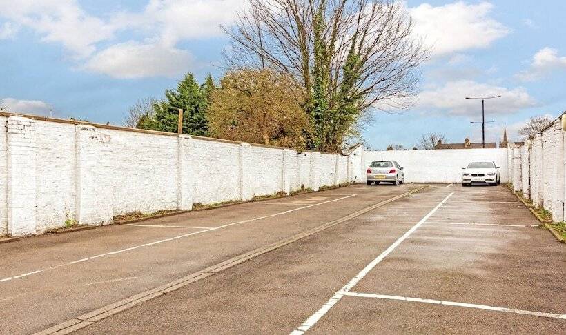 Metro Service Apartments Peterborough