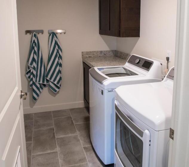 Moab Redcliff Condos