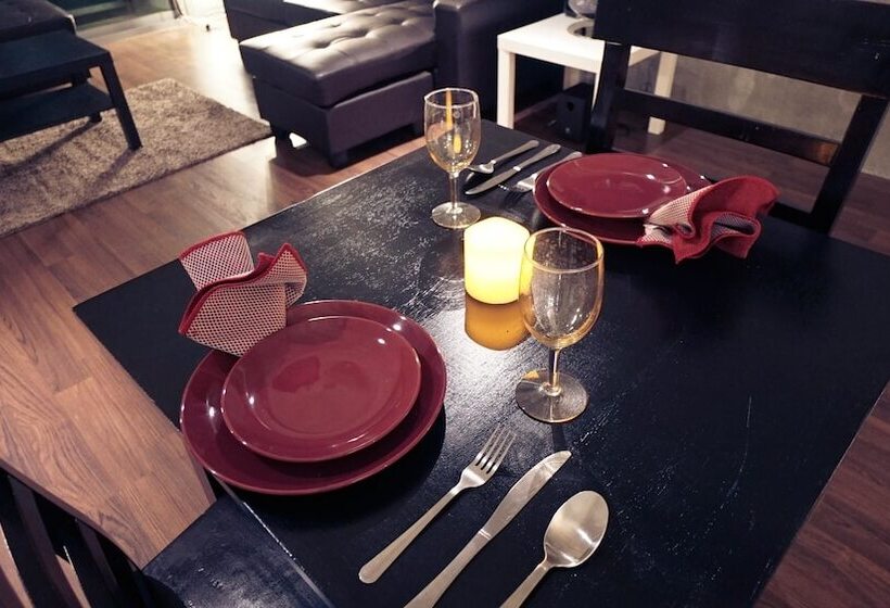 New Lyfe Finest Luxury Apartment