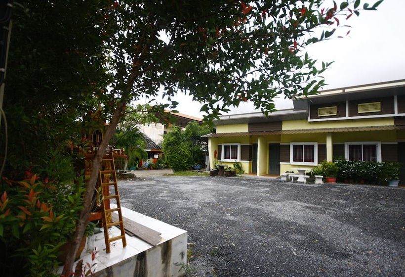 פנסיון Bantontong