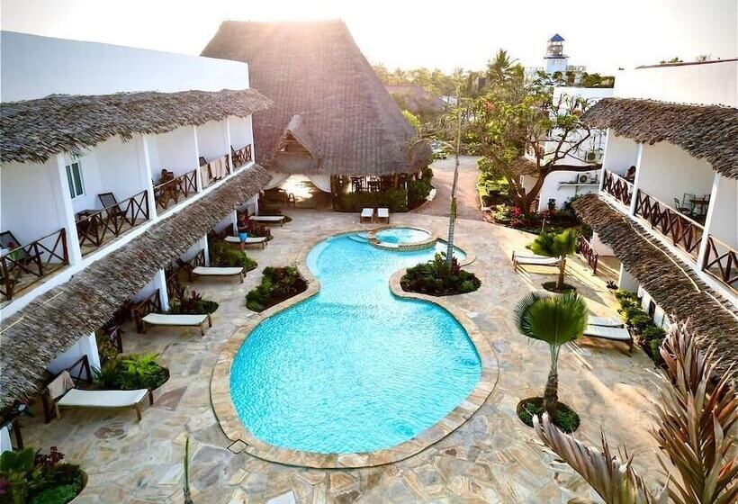 ペンション Kibanda Lodge And Beach Club