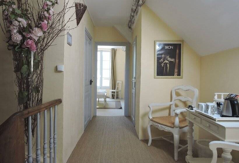 膳宿费 Le Castelet