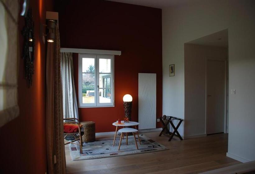 پانسیون Les Ambèles