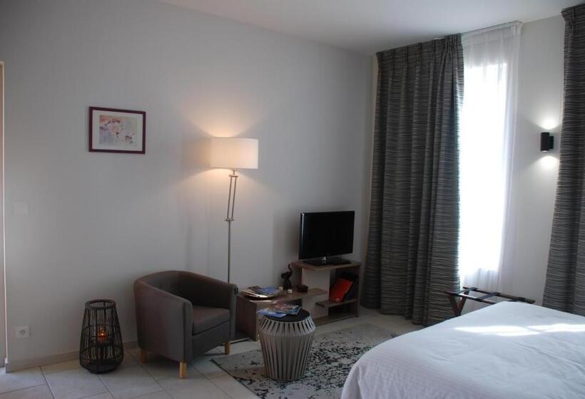 پانسیون Les Ambèles