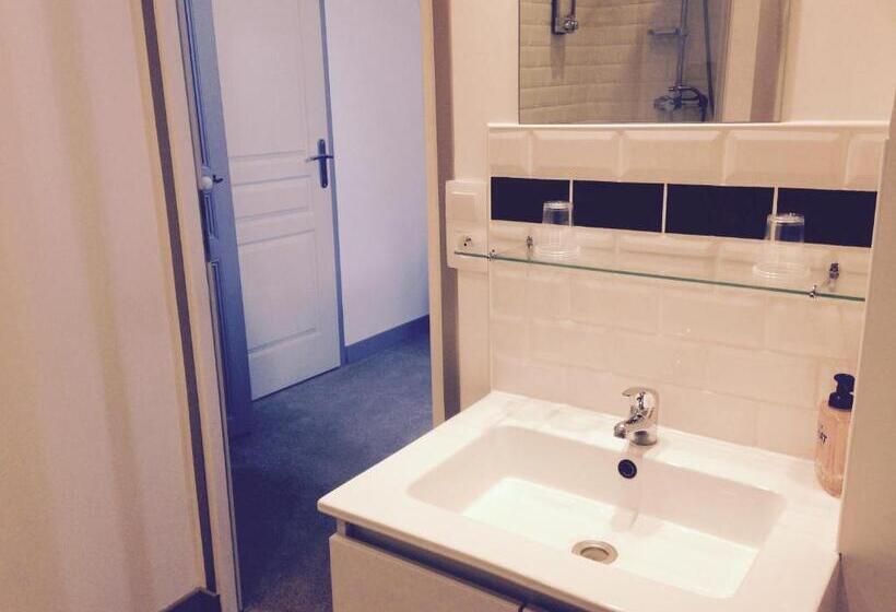 膳宿费 Maison Du Chatelain