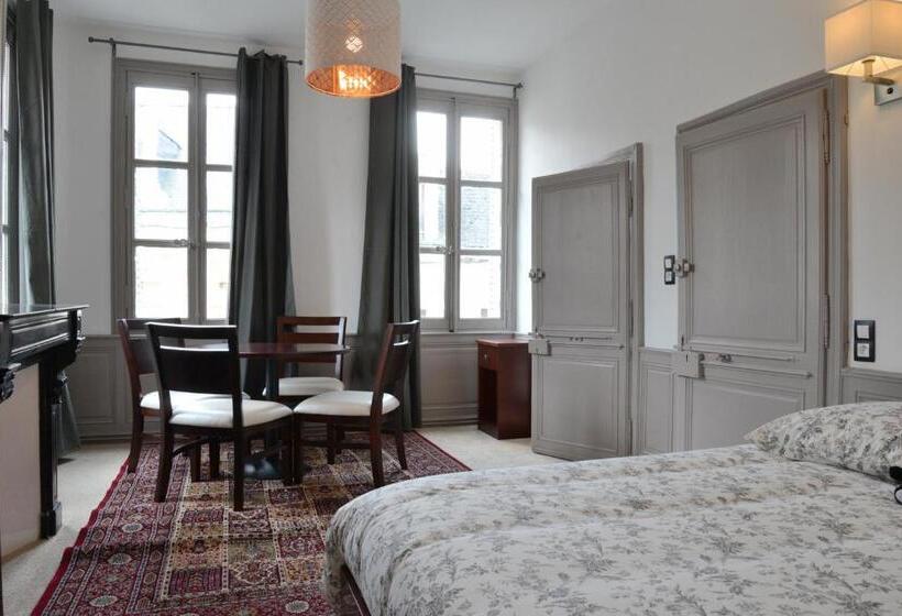 膳宿费 Maison Du Chatelain