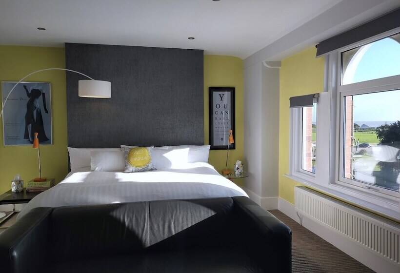 ペンション Regency Rooms