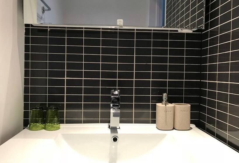 ペンション Regency Rooms