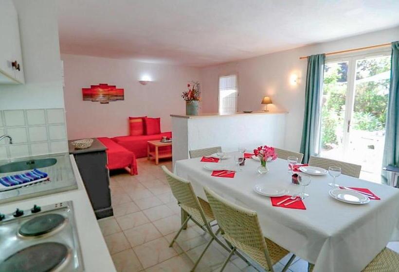 住所  Domaine Bocca Di Feno