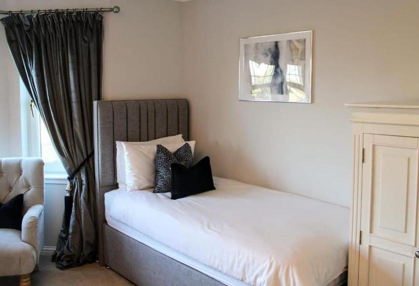 Springfield Lodge Bed And Breakfast