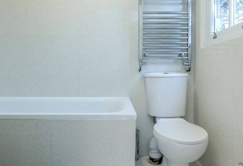 Watford General Suites