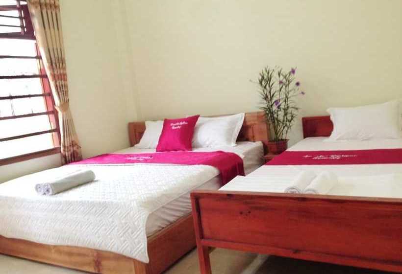 Xuan Lai Right View Hostel