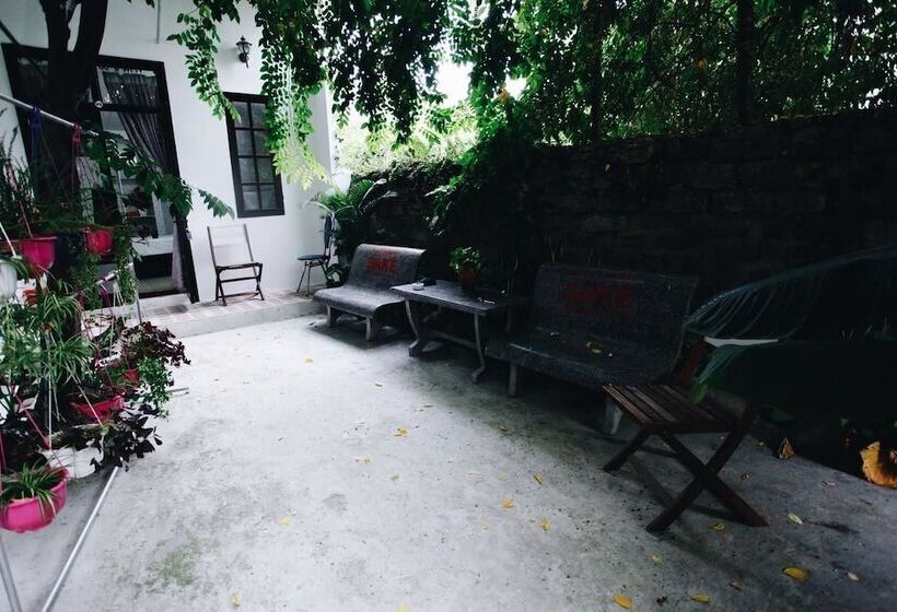 هاستل Sake Homestay