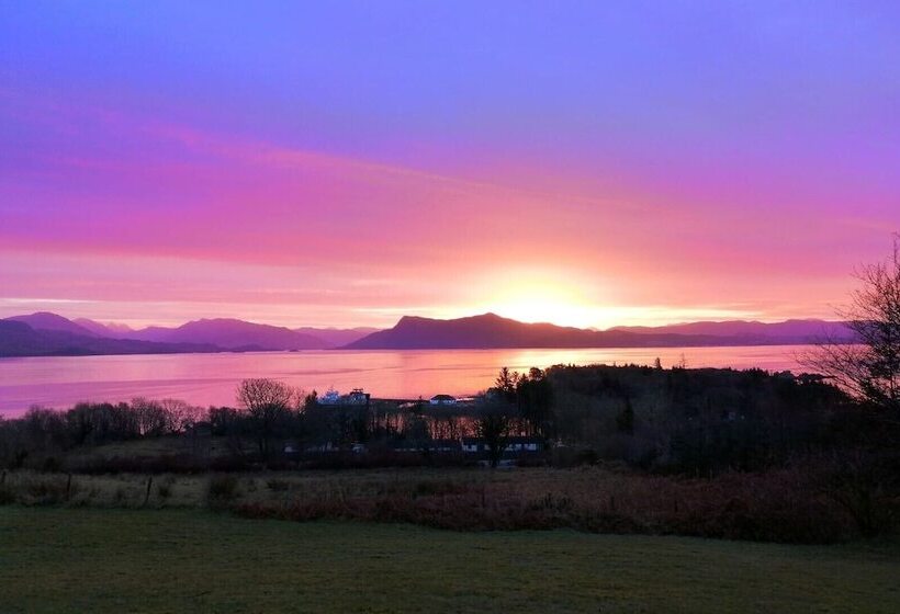 Armadale Castle Cabins