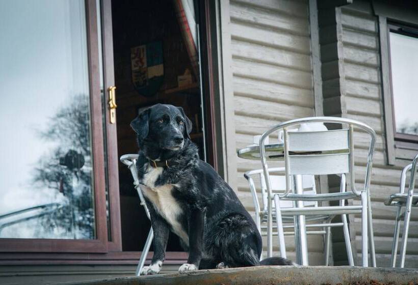 Armadale Castle Cabins