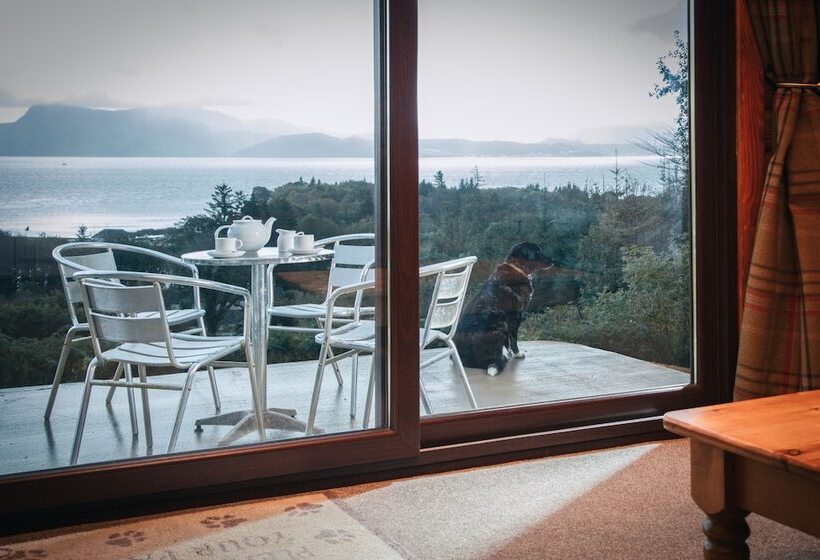 Armadale Castle Cabins