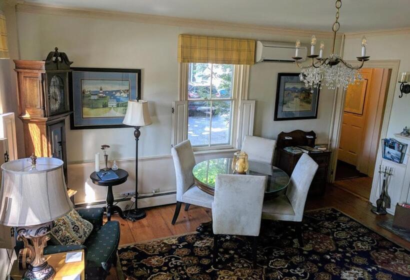 ベッドアンドブレックファースト Elms Of Camden