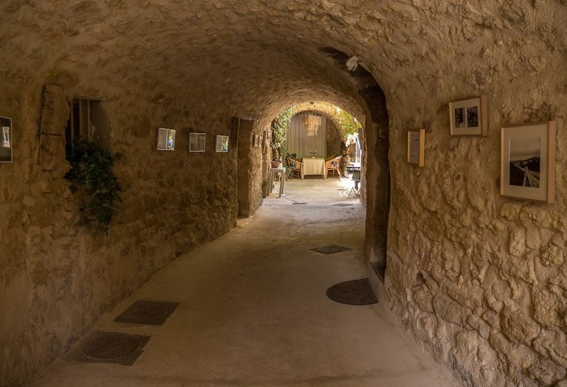 مبيت وإفطار La Cordière