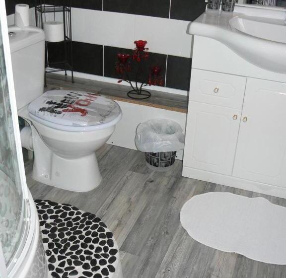 住宿加早餐  L'oustalet