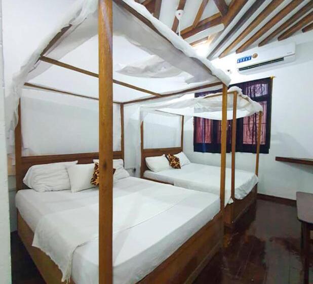 ベッドアンドブレックファースト Ondo House