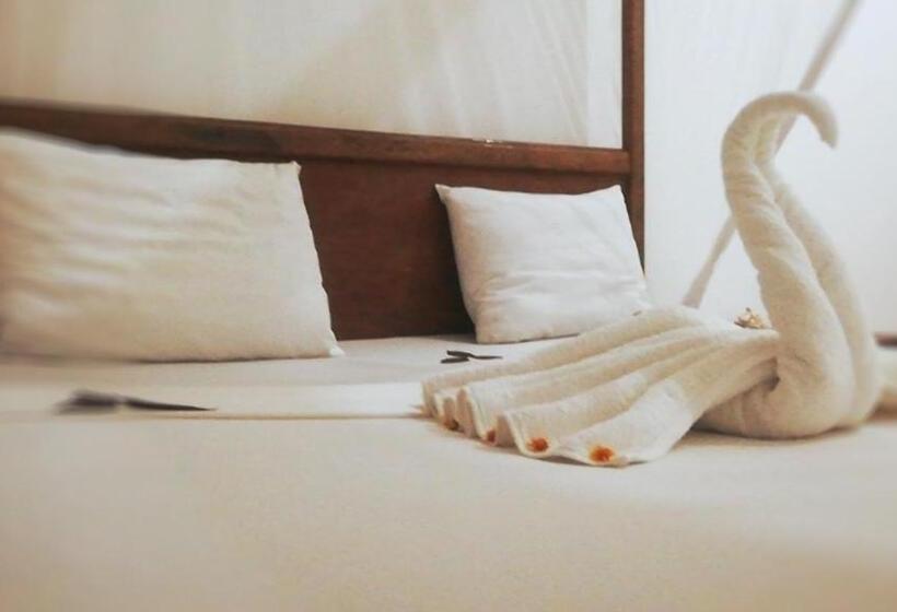 ベッドアンドブレックファースト Ondo House