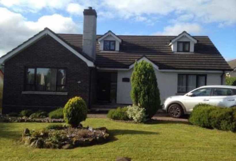 مبيت وإفطار Tara House