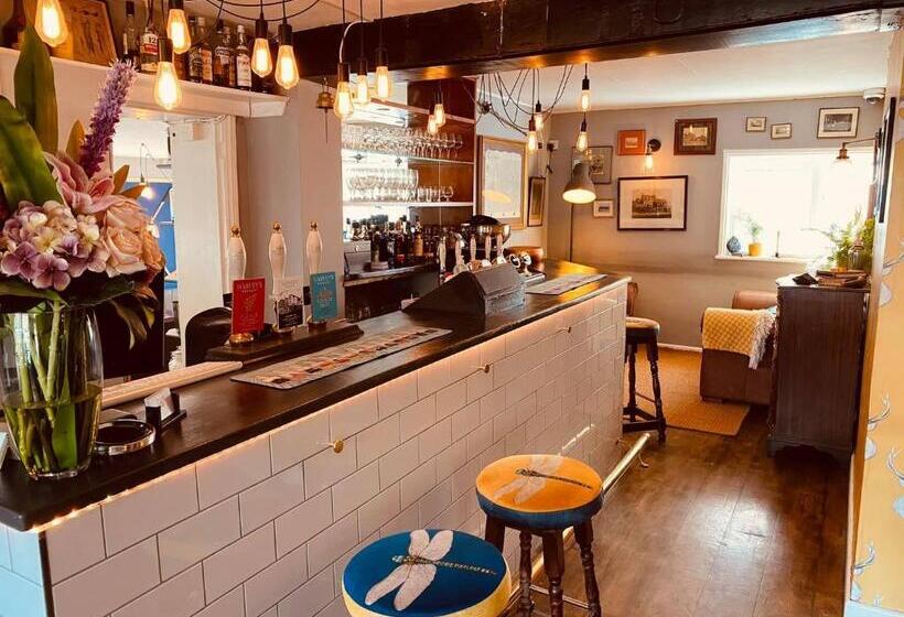 Bed and Breakfast The Swan Inn